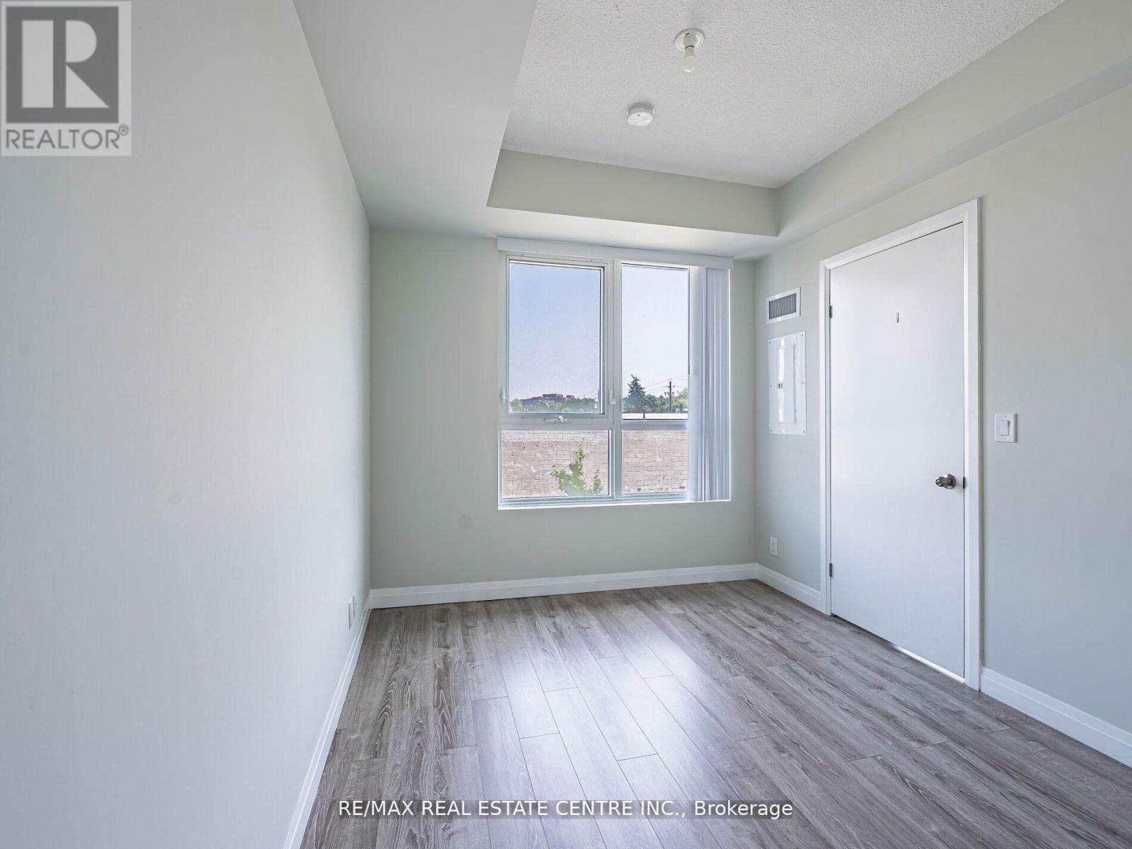 306 - 22 East Haven Drive, Toronto (Birchcliffe-Cliffside), Ontario  M1N 0B4 - Photo 10 - E12476178