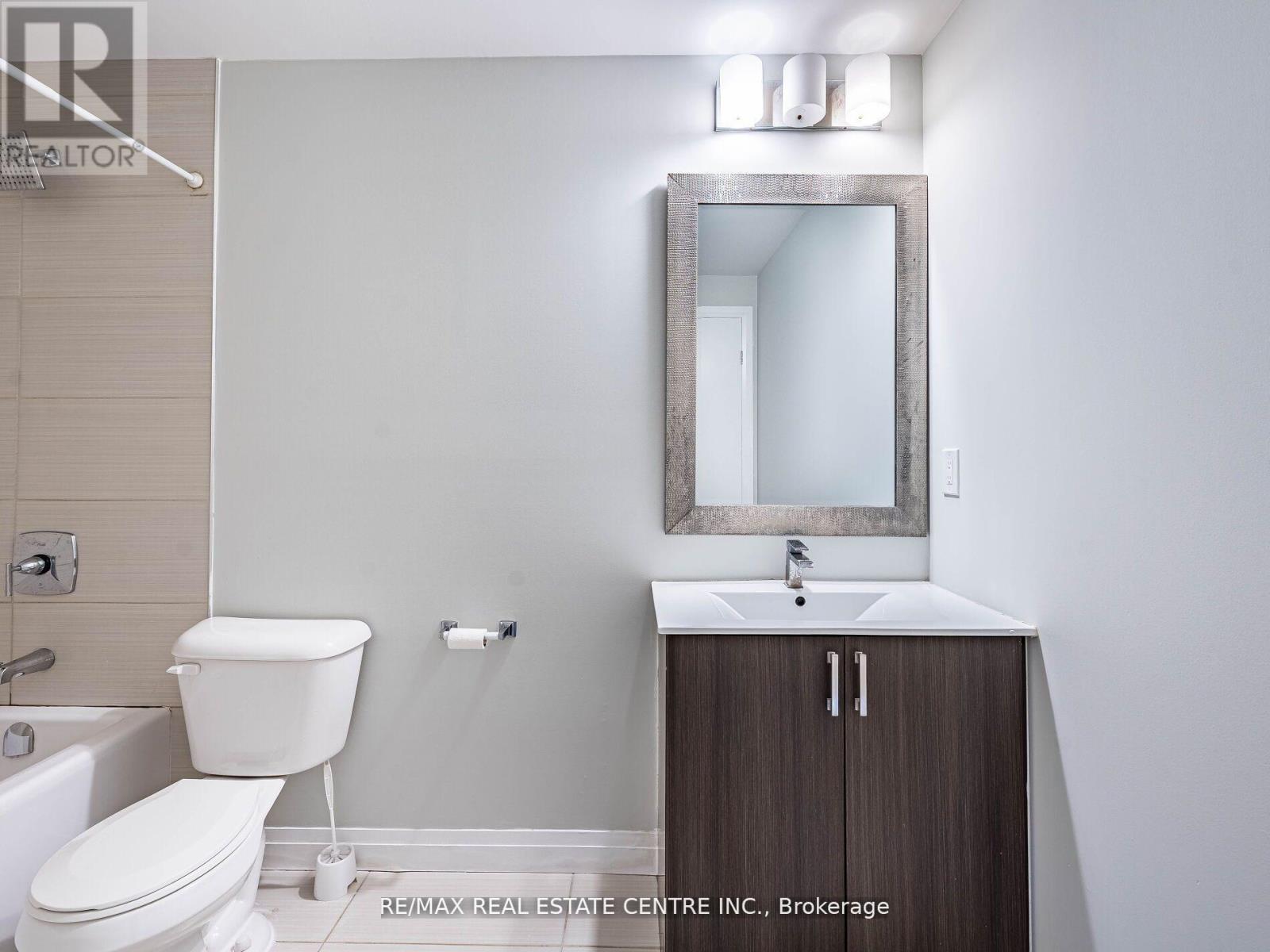 306 - 22 East Haven Drive, Toronto (Birchcliffe-Cliffside), Ontario  M1N 0B4 - Photo 11 - E12476178