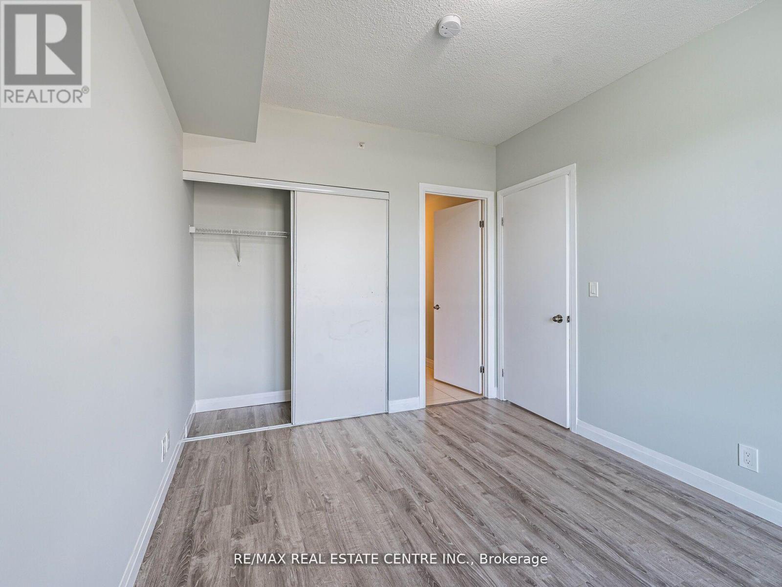 306 - 22 East Haven Drive, Toronto (Birchcliffe-Cliffside), Ontario  M1N 0B4 - Photo 8 - E12476178
