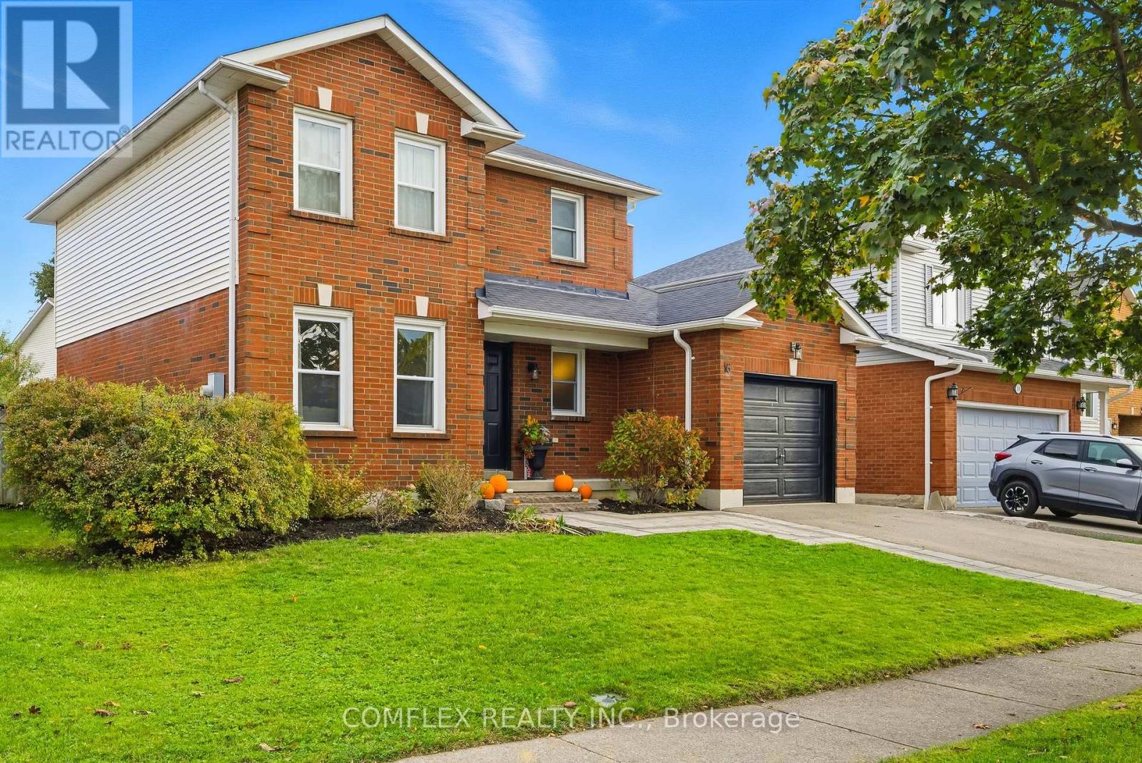 16 Orchard Park Drive, Clarington (Bowmanville), Ontario  L1C 4E2 - Photo 2 - E12476181
