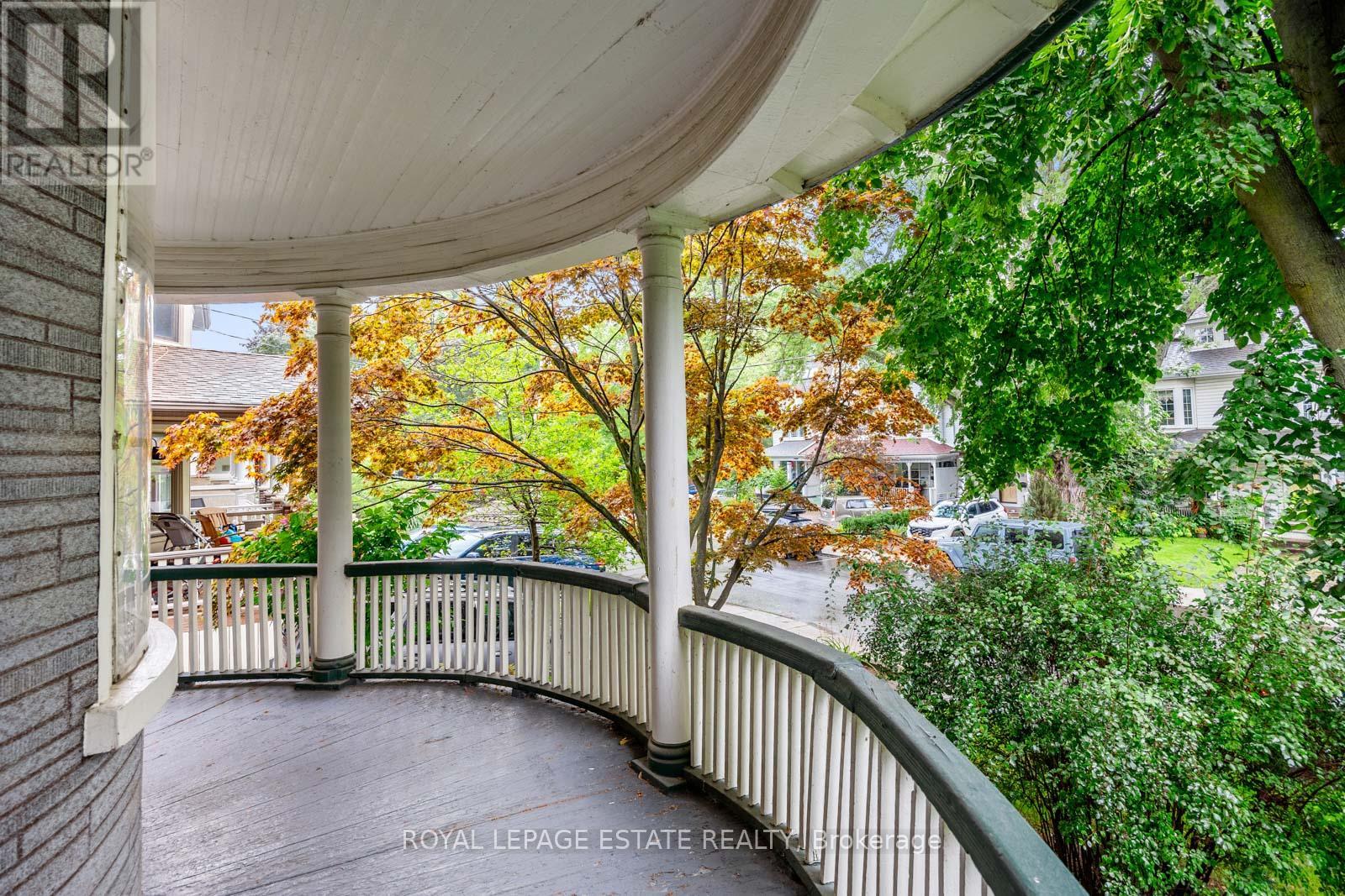 55 Leuty Avenue, Toronto (The Beaches), Ontario  M4E 2R2 - Photo 9 - E12476205