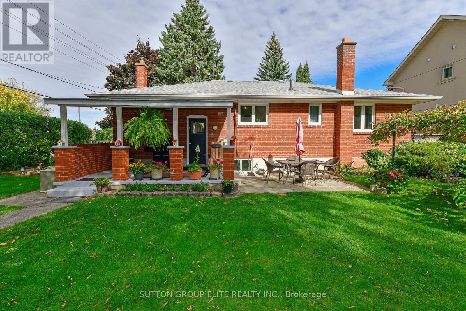 1238 Claredale Road, Mississauga (Mineola), Ontario  L5G 1T9 - Photo 13 - W12476036