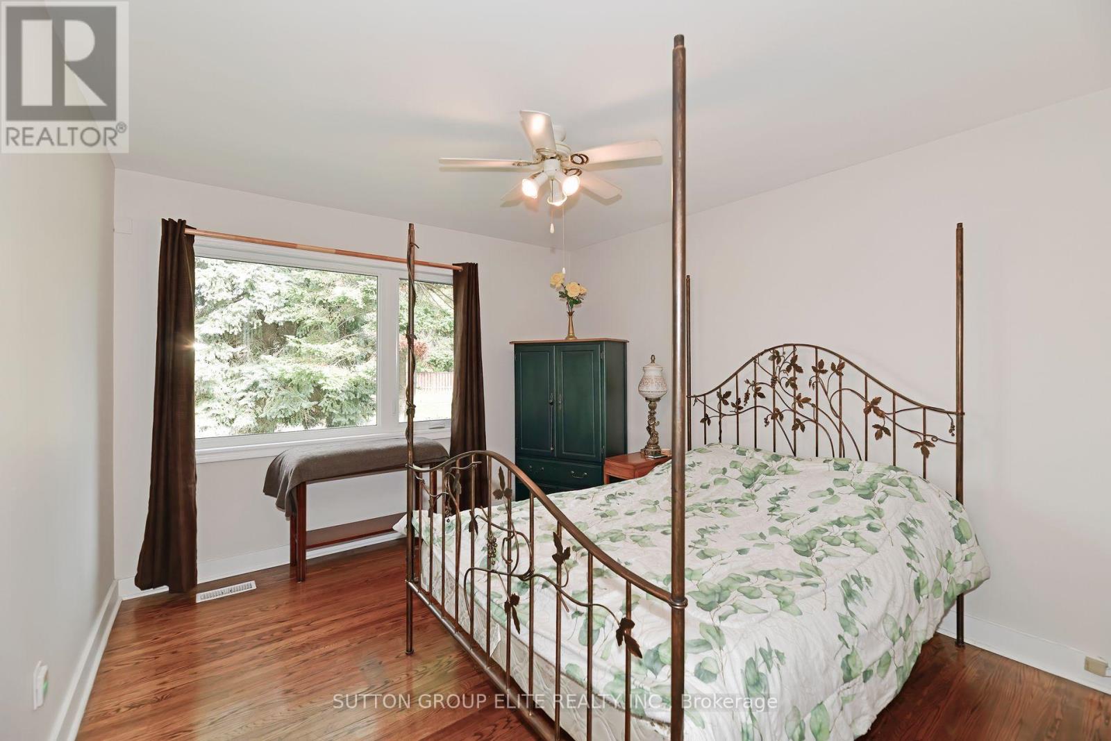 1238 Claredale Road, Mississauga (Mineola), Ontario  L5G 1T9 - Photo 6 - W12476036