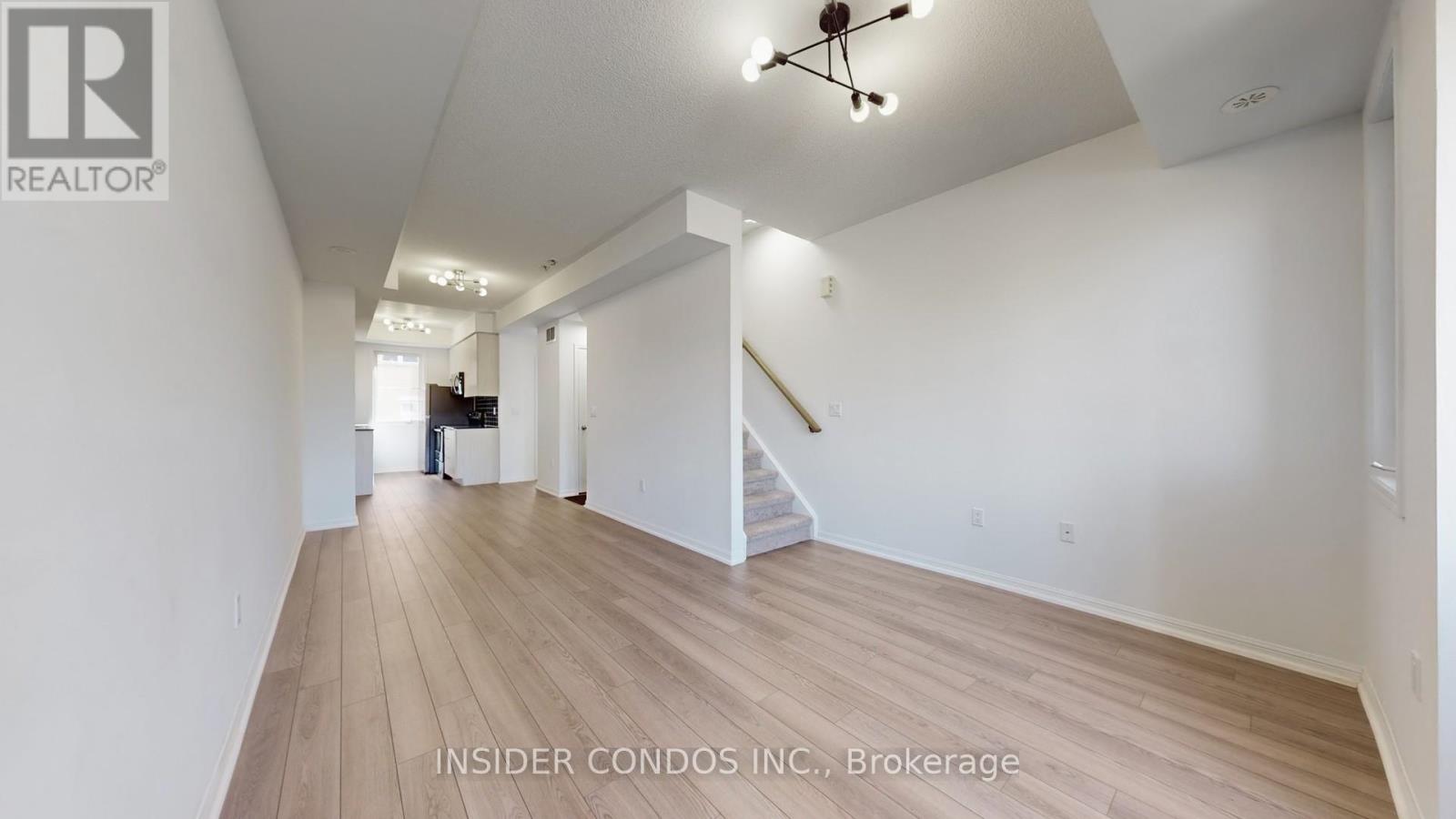 226 - 380 Hopewell Avenue, Toronto (Briar Hill-Belgravia), Ontario  M6E 2S2 - Photo 11 - W12476048