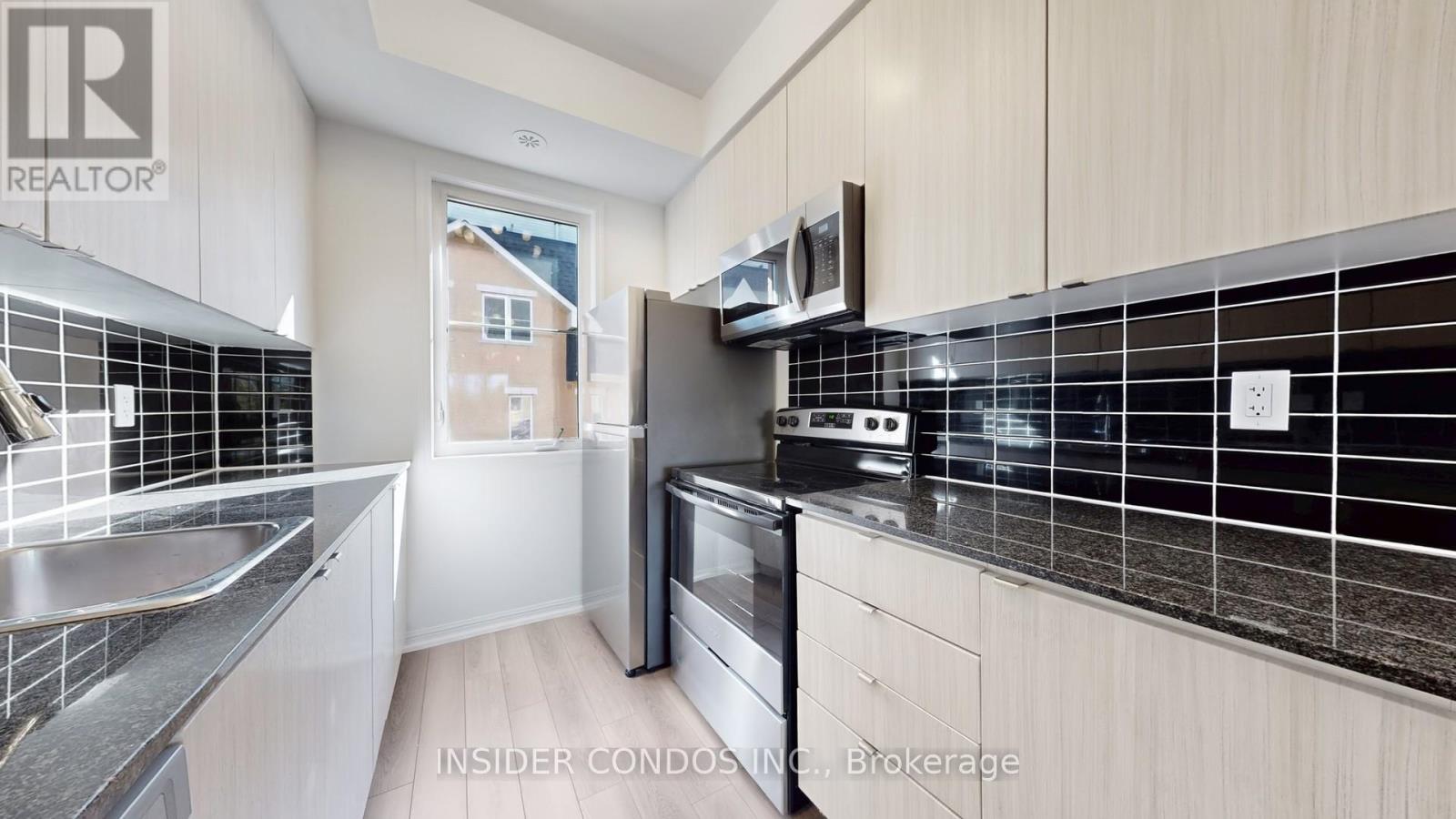 226 - 380 Hopewell Avenue, Toronto (Briar Hill-Belgravia), Ontario  M6E 2S2 - Photo 14 - W12476048