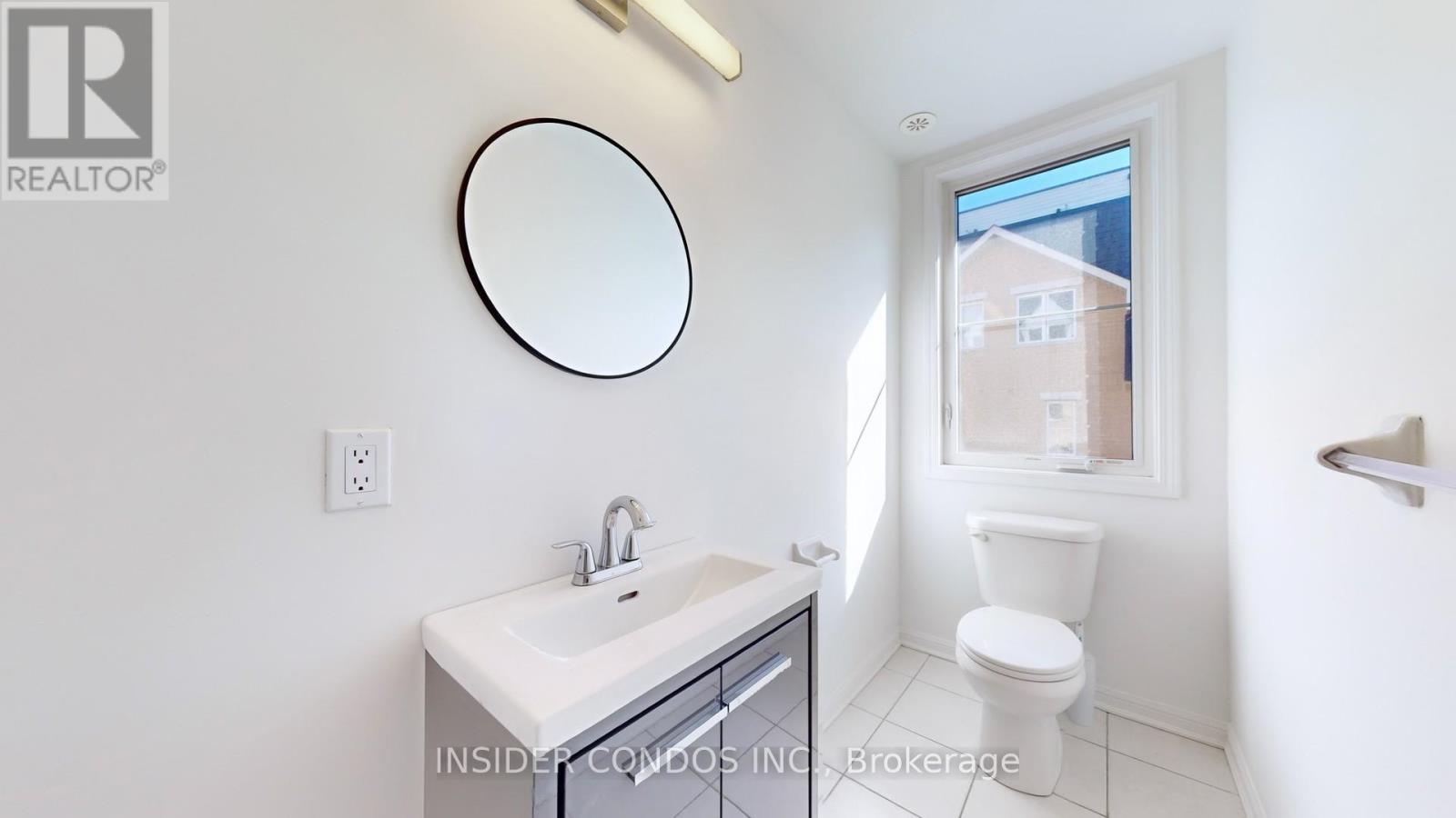 226 - 380 Hopewell Avenue, Toronto (Briar Hill-Belgravia), Ontario  M6E 2S2 - Photo 18 - W12476048