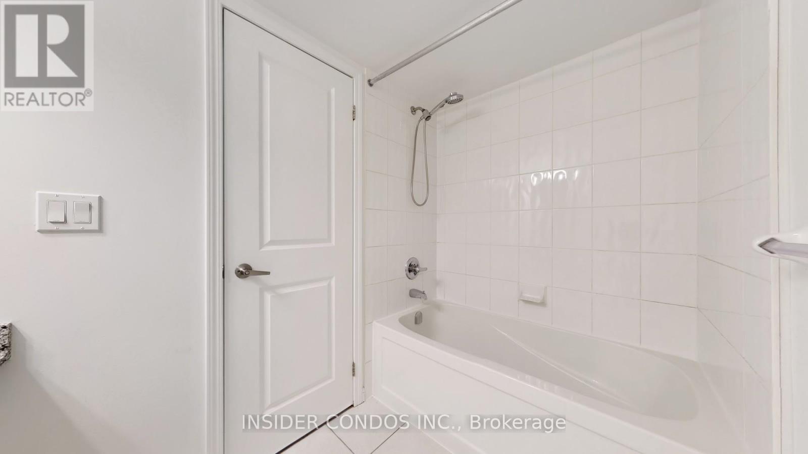 226 - 380 Hopewell Avenue, Toronto (Briar Hill-Belgravia), Ontario  M6E 2S2 - Photo 29 - W12476048