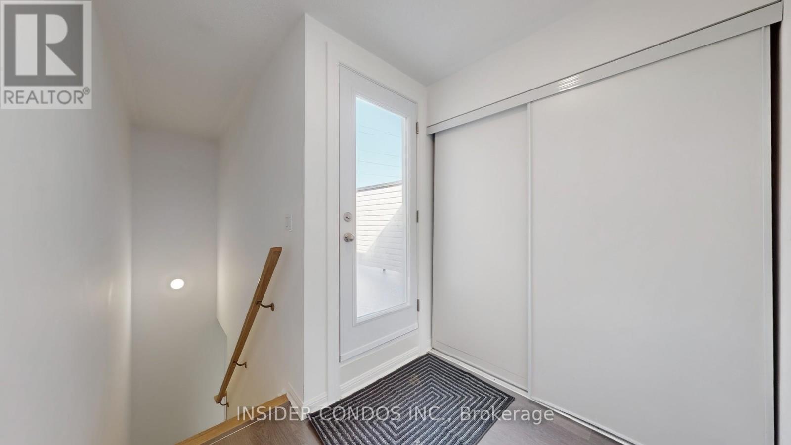 226 - 380 Hopewell Avenue, Toronto (Briar Hill-Belgravia), Ontario  M6E 2S2 - Photo 34 - W12476048