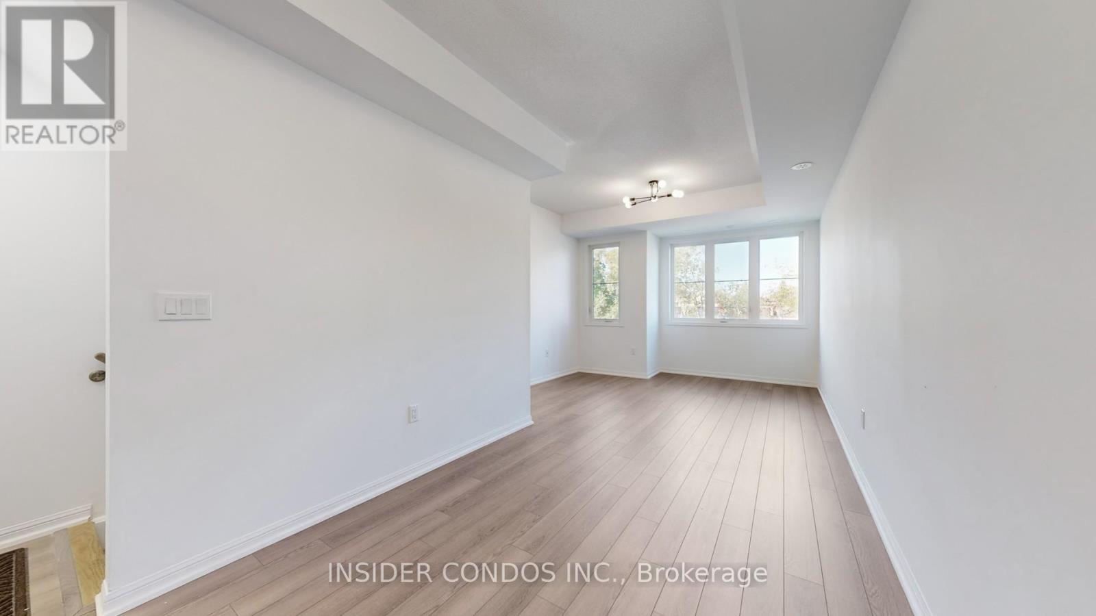 226 - 380 Hopewell Avenue, Toronto (Briar Hill-Belgravia), Ontario  M6E 2S2 - Photo 8 - W12476048