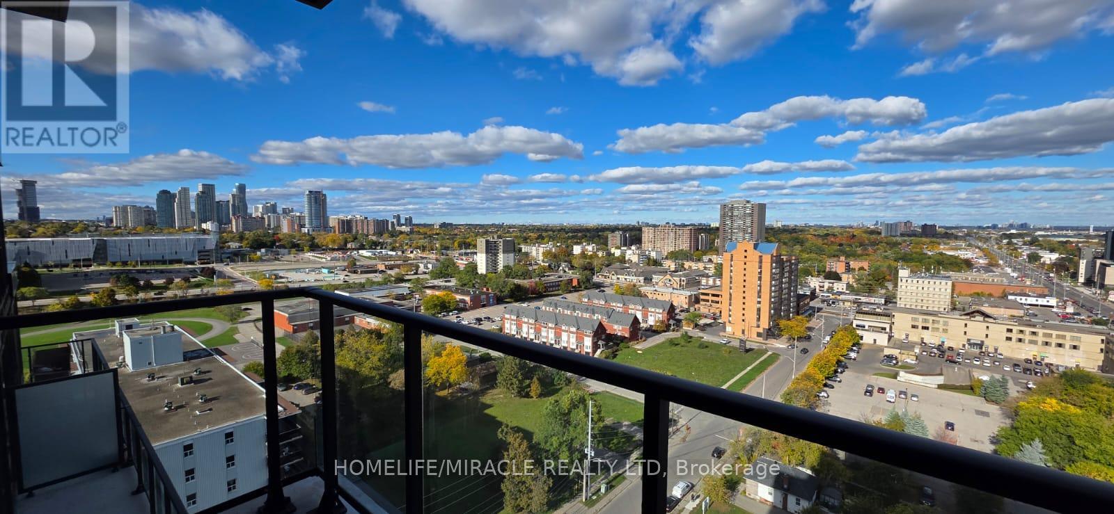 1712 - 3009 Novar Road, Mississauga, Ontario  L5B 1H7 - Photo 13 - W12476103