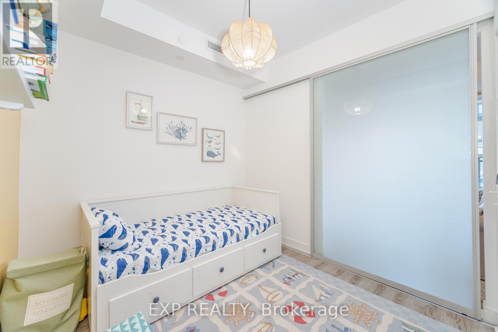 812 - 25 Neighbourhood Lane, Toronto (Stonegate-Queensway), Ontario  M8Y 0C3 - Photo 24 - W12476123
