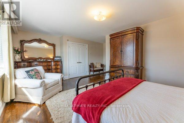 47 Jocada Road, Toronto (Maple Leaf), Ontario  M6L 2J4 - Photo 14 - W12476135