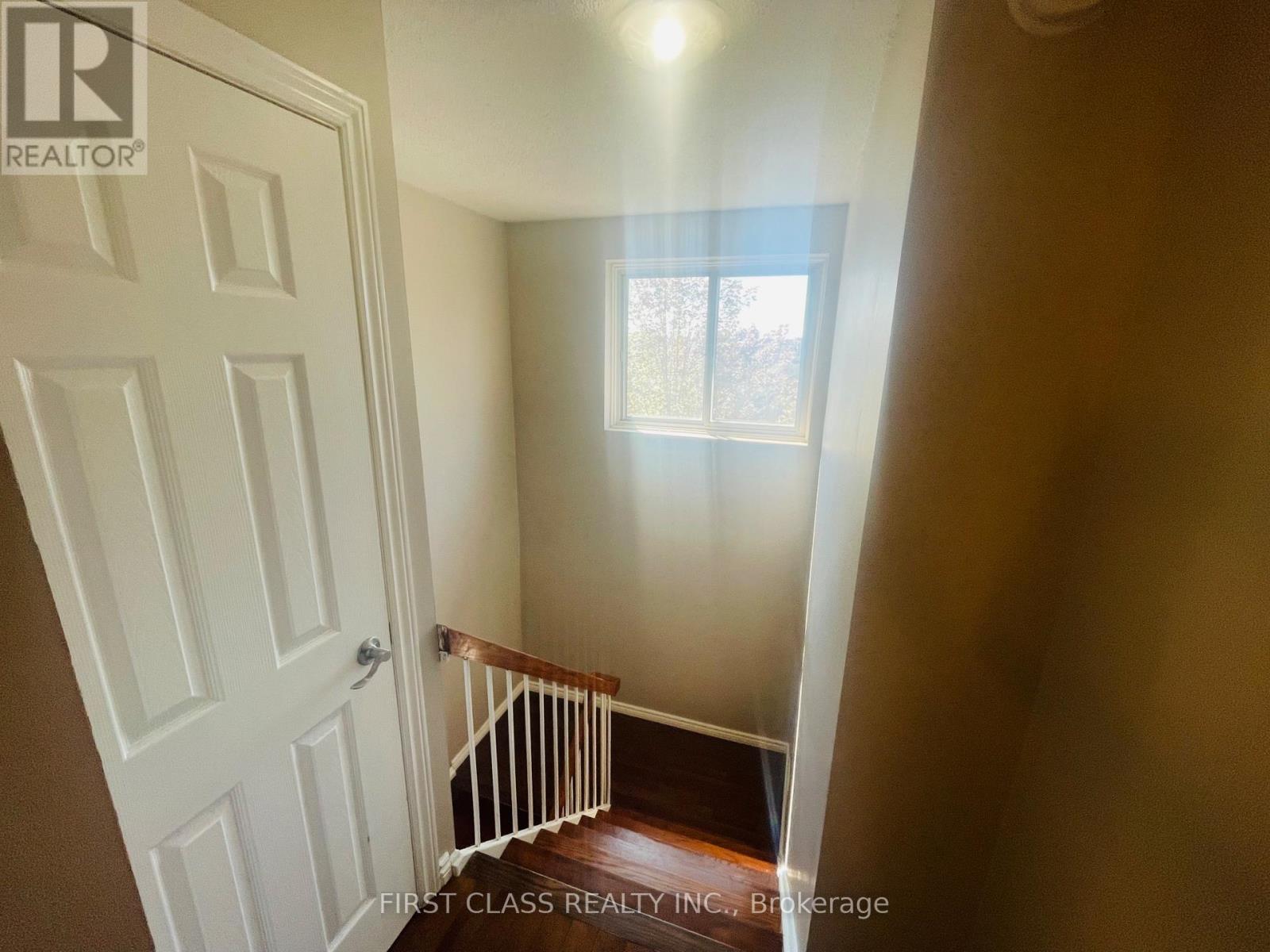 51 - 830 Stainton Drive, Mississauga, Ontario  L5C 2Z3 - Photo 12 - W12476138