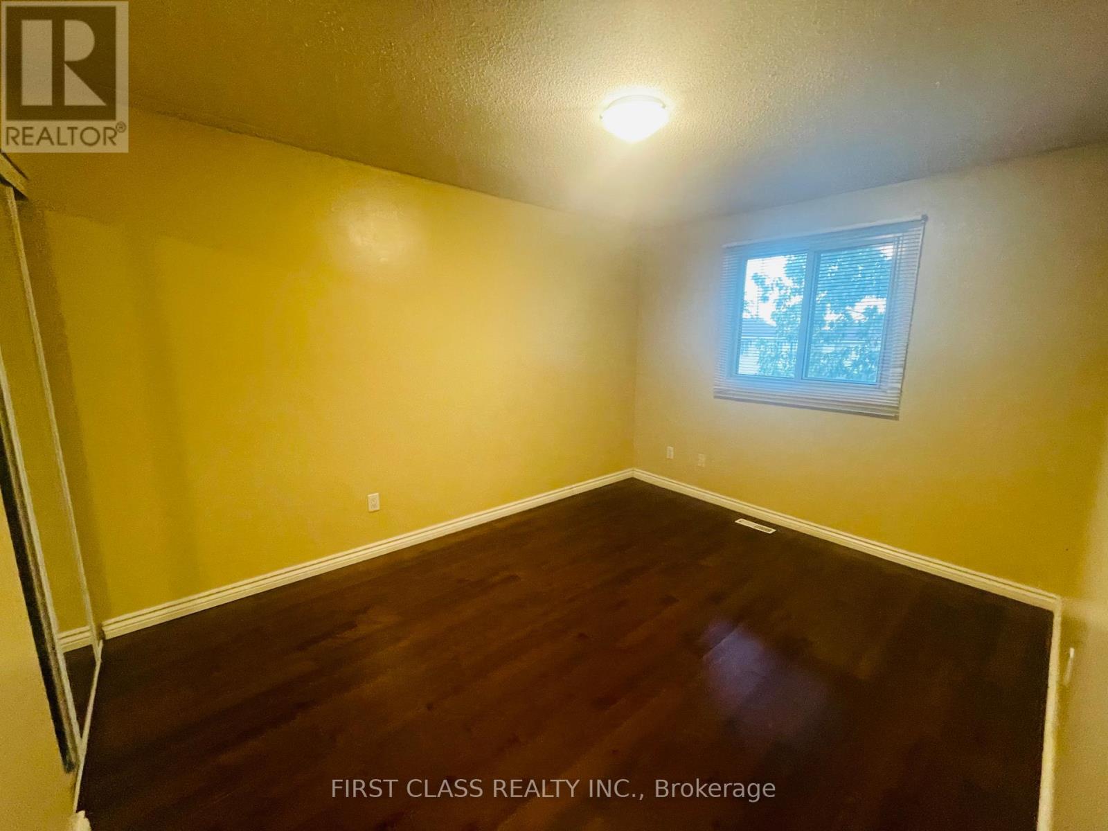 51 - 830 Stainton Drive, Mississauga, Ontario  L5C 2Z3 - Photo 16 - W12476138