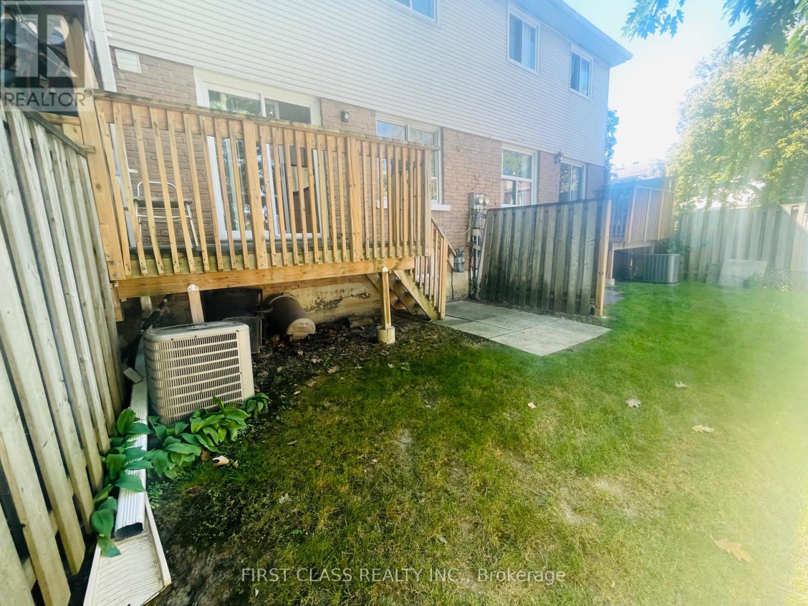 51 - 830 Stainton Drive, Mississauga, Ontario  L5C 2Z3 - Photo 21 - W12476138