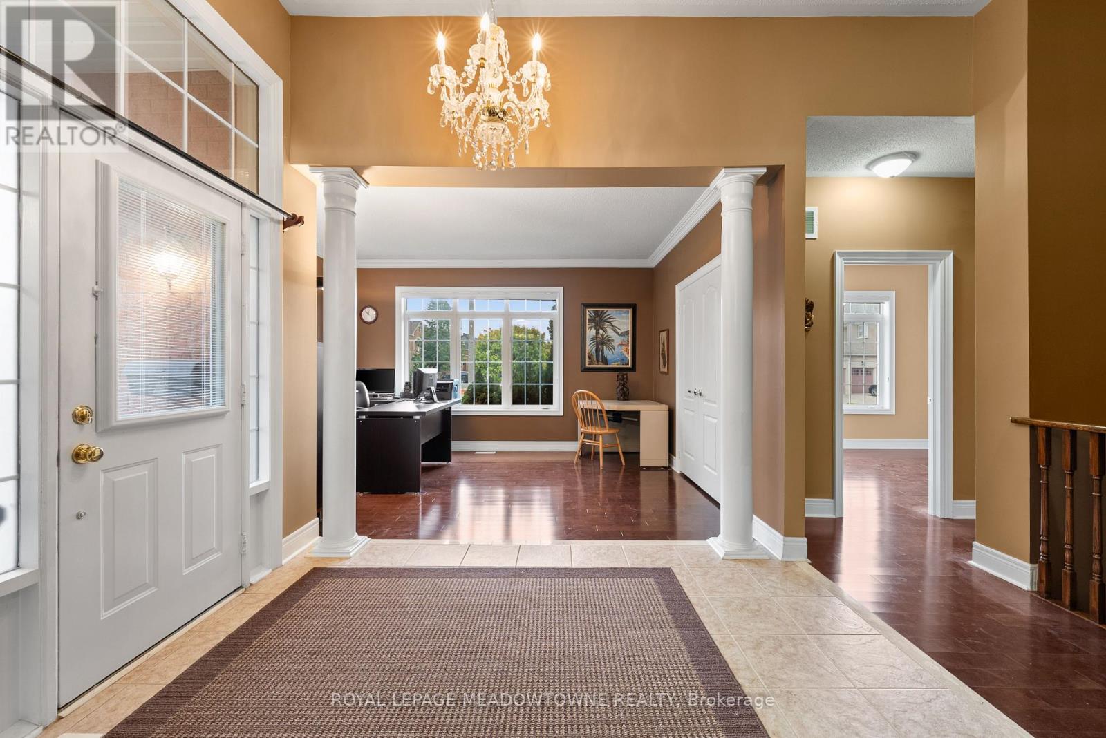 32 Nova Scotia Road, Brampton (Bram West), Ontario  L6Y 5K5 - Photo 10 - W12476142