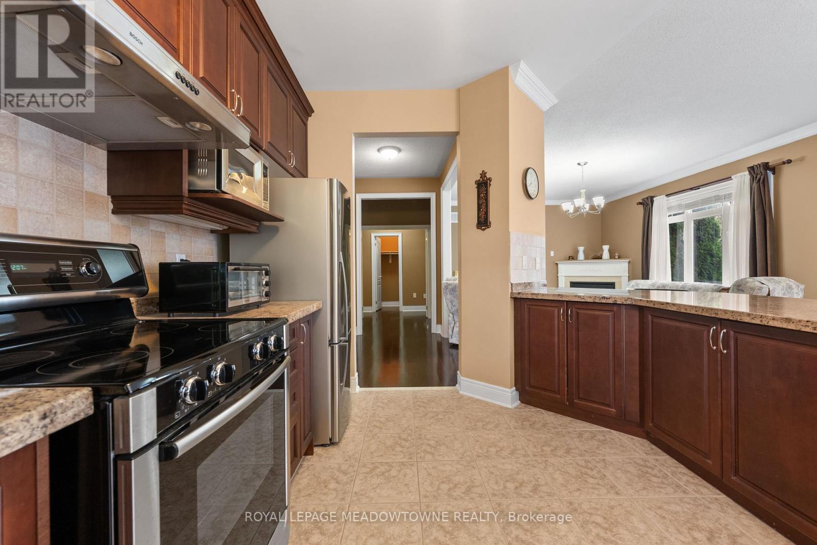 32 Nova Scotia Road, Brampton (Bram West), Ontario  L6Y 5K5 - Photo 26 - W12476142