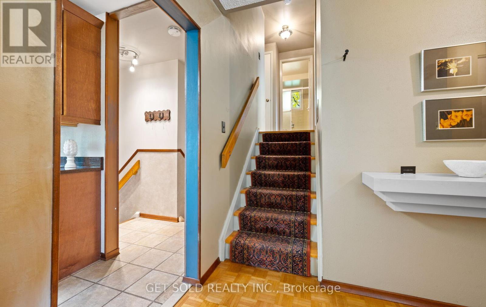 14 Turnvale Road, Toronto (West Humber-Clairville), Ontario  M9V 1L7 - Photo 16 - W12476145