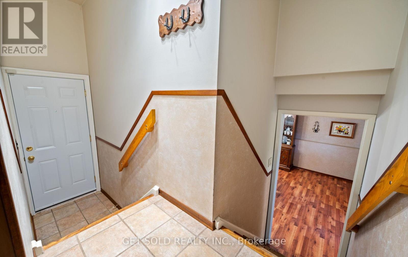 14 Turnvale Road, Toronto (West Humber-Clairville), Ontario  M9V 1L7 - Photo 25 - W12476145