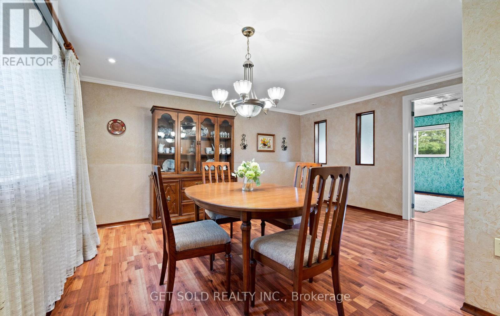 14 Turnvale Road, Toronto (West Humber-Clairville), Ontario  M9V 1L7 - Photo 28 - W12476145