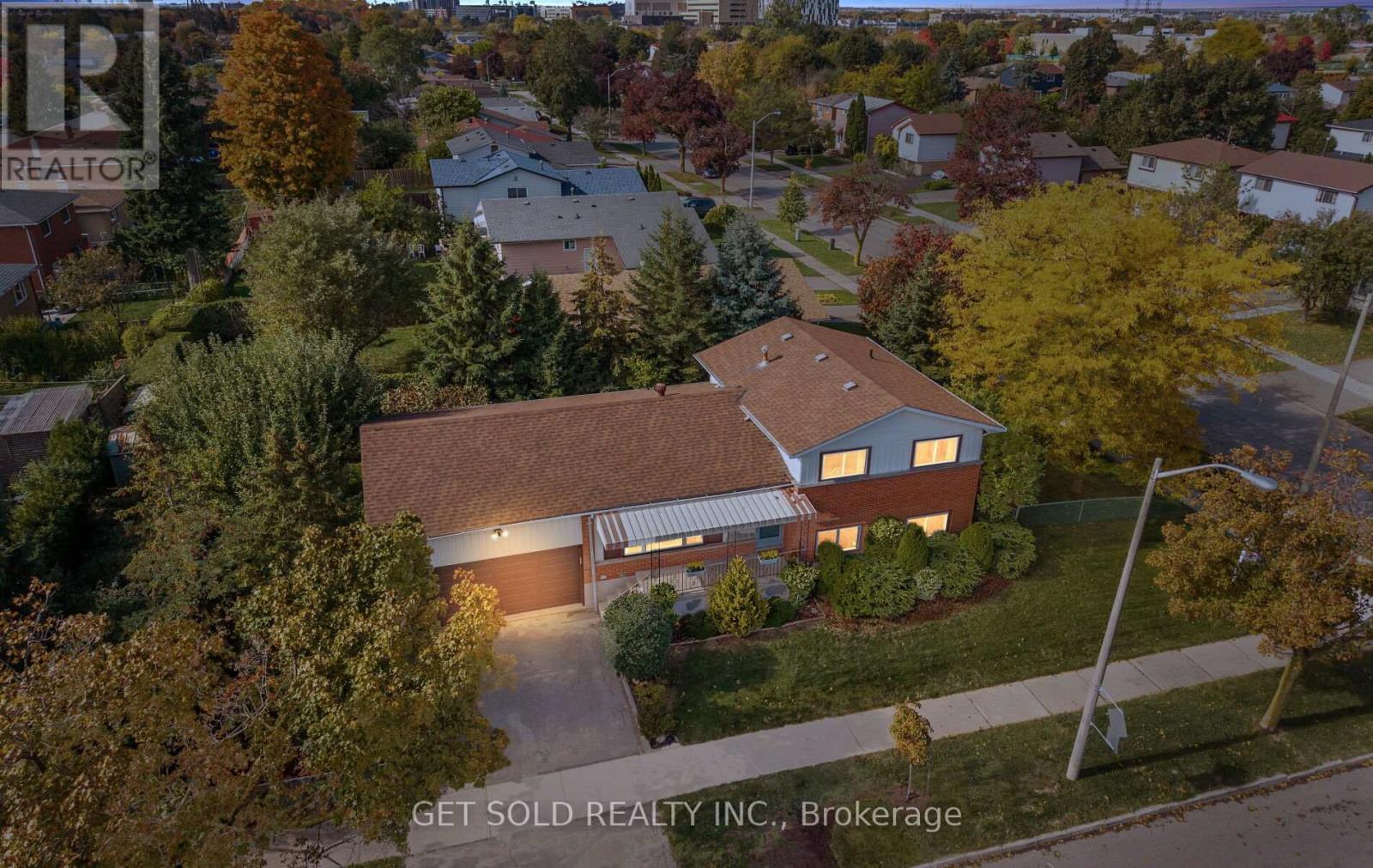 14 Turnvale Road, Toronto (West Humber-Clairville), Ontario  M9V 1L7 - Photo 42 - W12476145