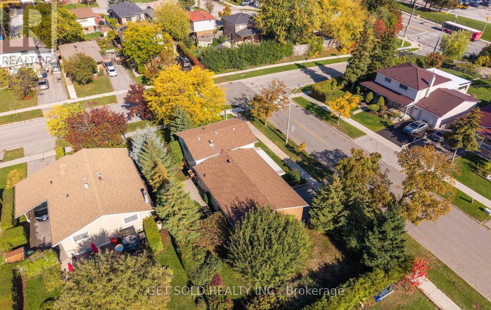 14 Turnvale Road, Toronto (West Humber-Clairville), Ontario  M9V 1L7 - Photo 44 - W12476145