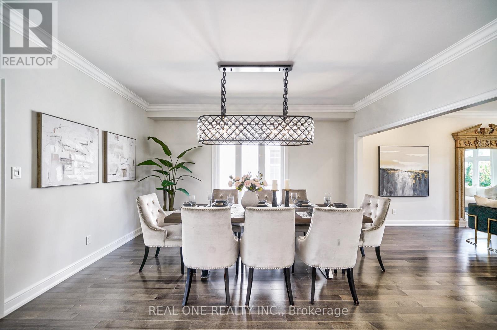 26 Clarendon Drive, Richmond Hill (Bayview Hill), Ontario  L4B 3Z5 - Photo 8 - N12476185