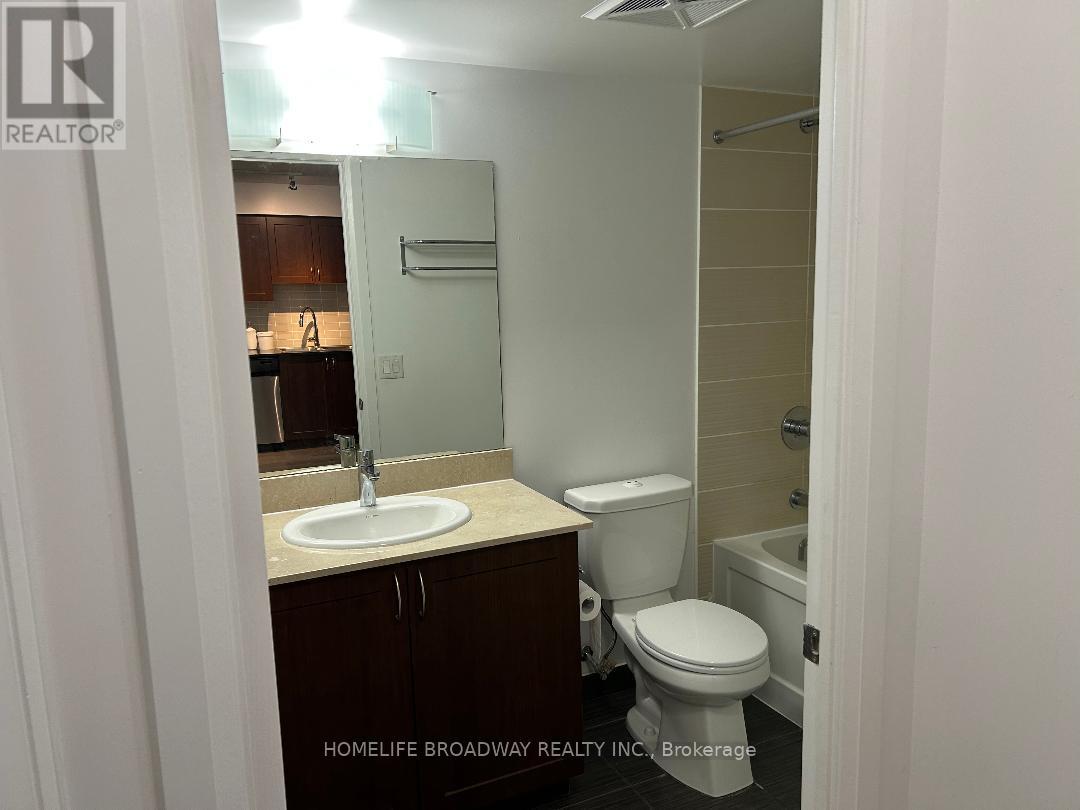 511 - 376 Highway 7 E, Richmond Hill (Doncrest), Ontario  L4B 0C7 - Photo 10 - N12476196