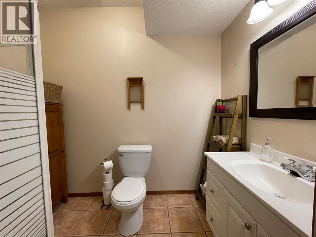63 Glensummit Close, Cochrane, Alberta  T4C 2K1 - Photo 34 - A2265166