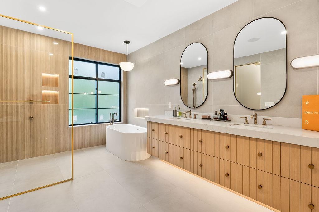 4121 205a Street, Langley, British Columbia  V3A 2A4 - Photo 37 - R3060941