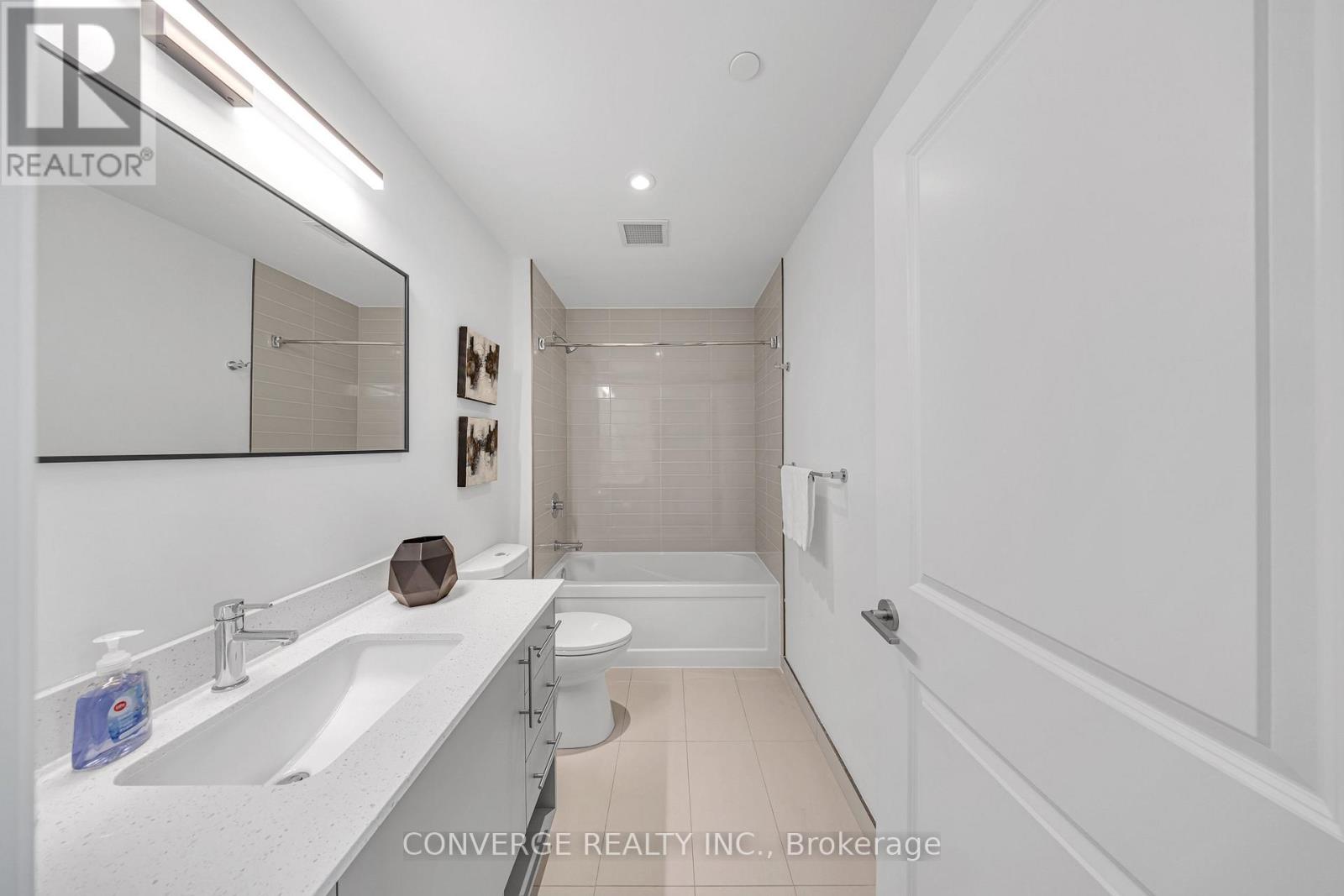 322 - 525 New Dundee Road, Kitchener, Ontario  N2P 0K8 - Photo 6 - X12476055
