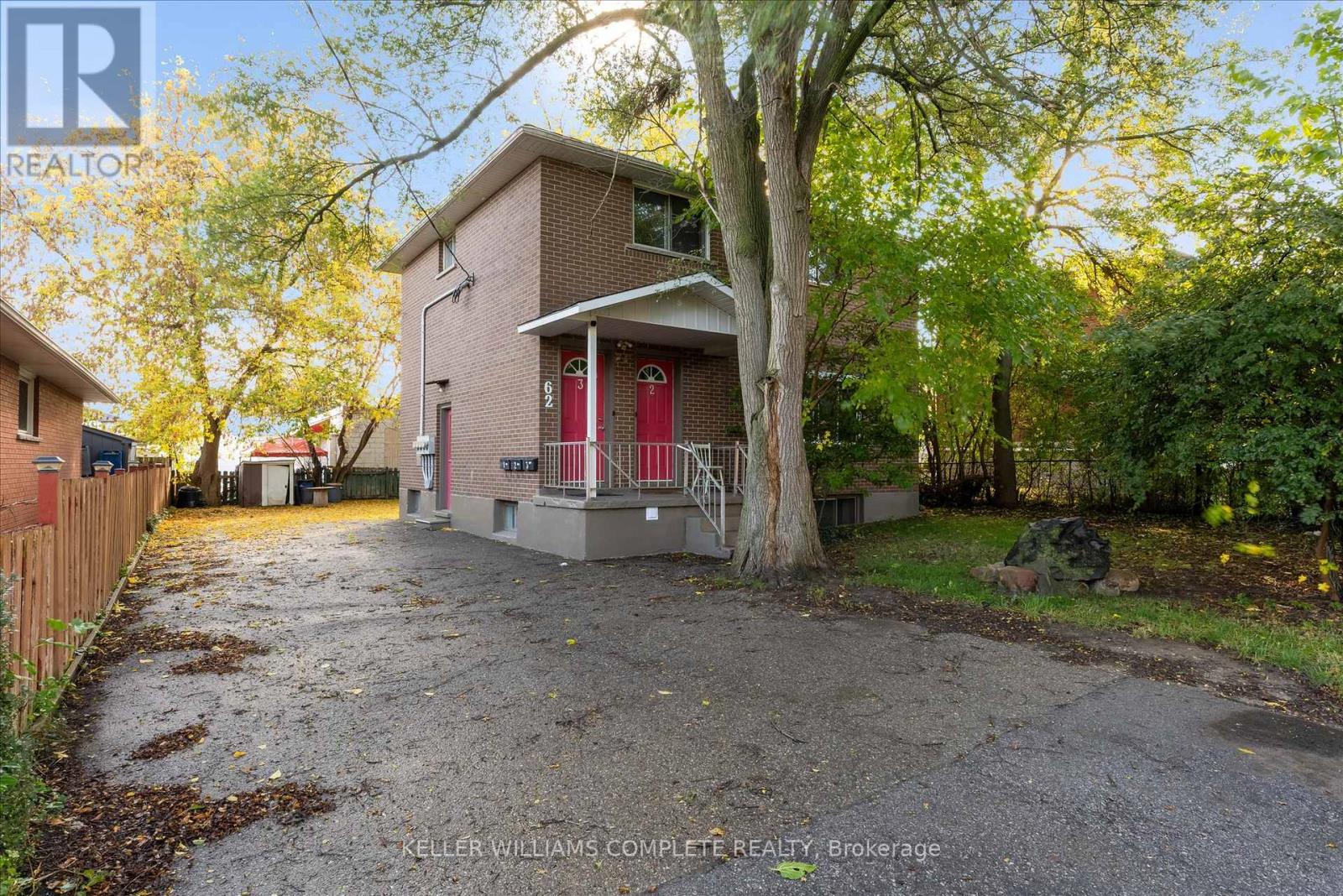 62 Bond Street, Kitchener, Ontario  N2H 4S5 - Photo 1 - X12476095