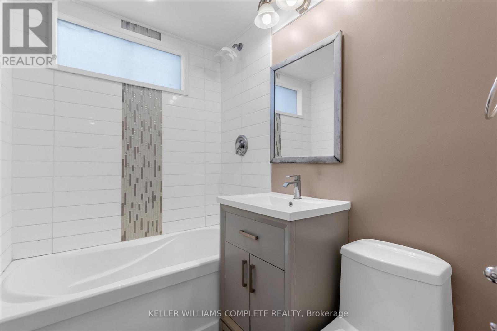 62 Bond Street, Kitchener, Ontario  N2H 4S5 - Photo 22 - X12476095