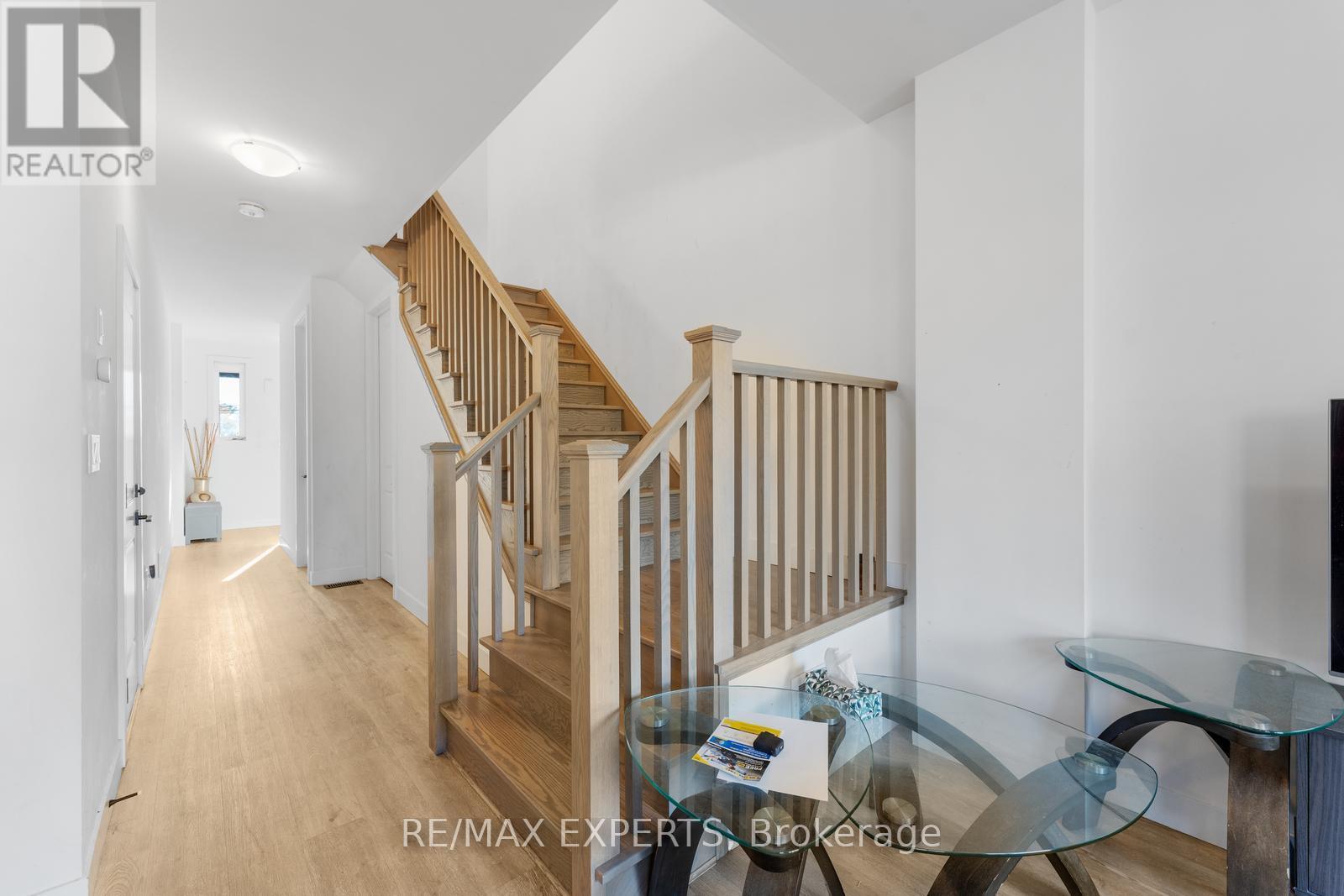 15 - 166 Mount Albion Road, Hamilton (Red Hill), Ontario  L8K 5S8 - Photo 20 - X12476107