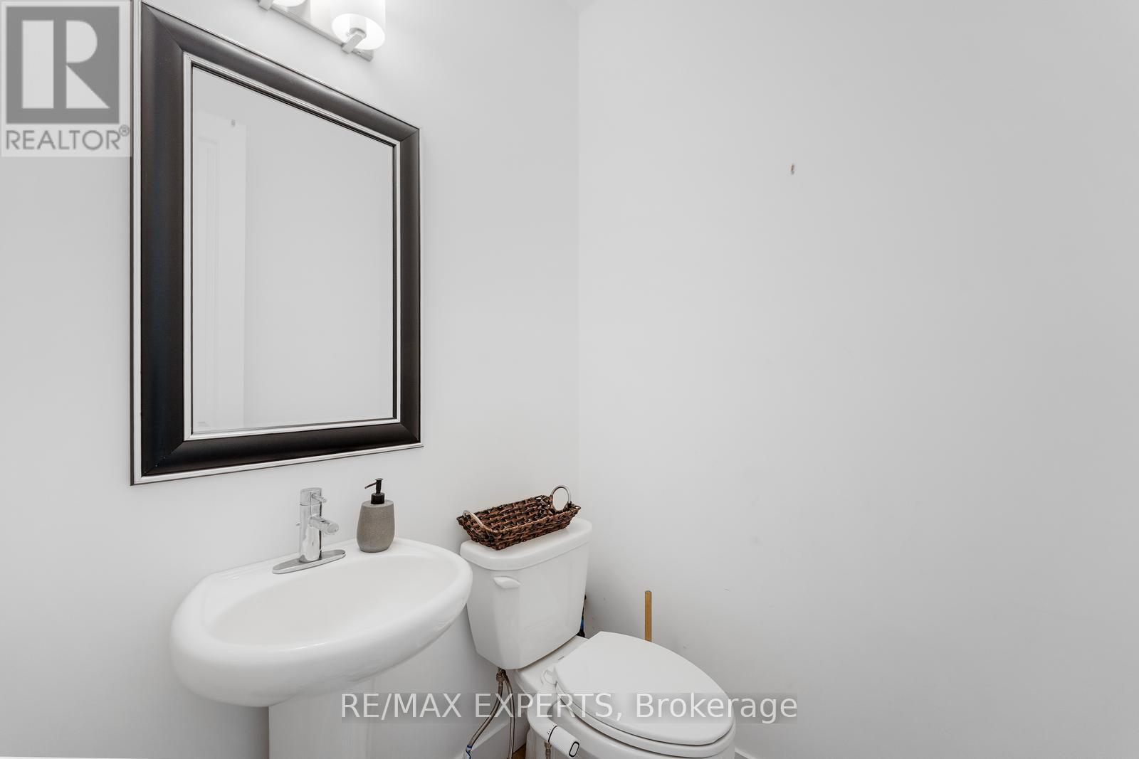 15 - 166 Mount Albion Road, Hamilton (Red Hill), Ontario  L8K 5S8 - Photo 21 - X12476107