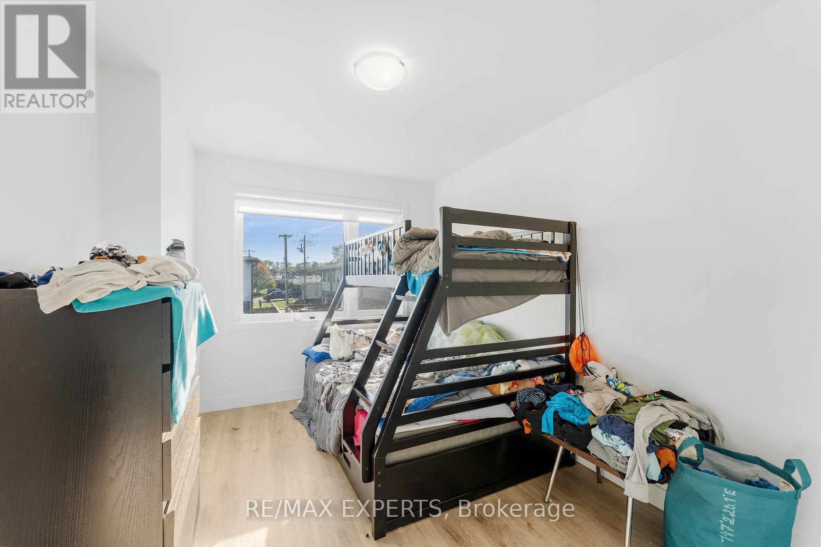 15 - 166 Mount Albion Road, Hamilton (Red Hill), Ontario  L8K 5S8 - Photo 27 - X12476107