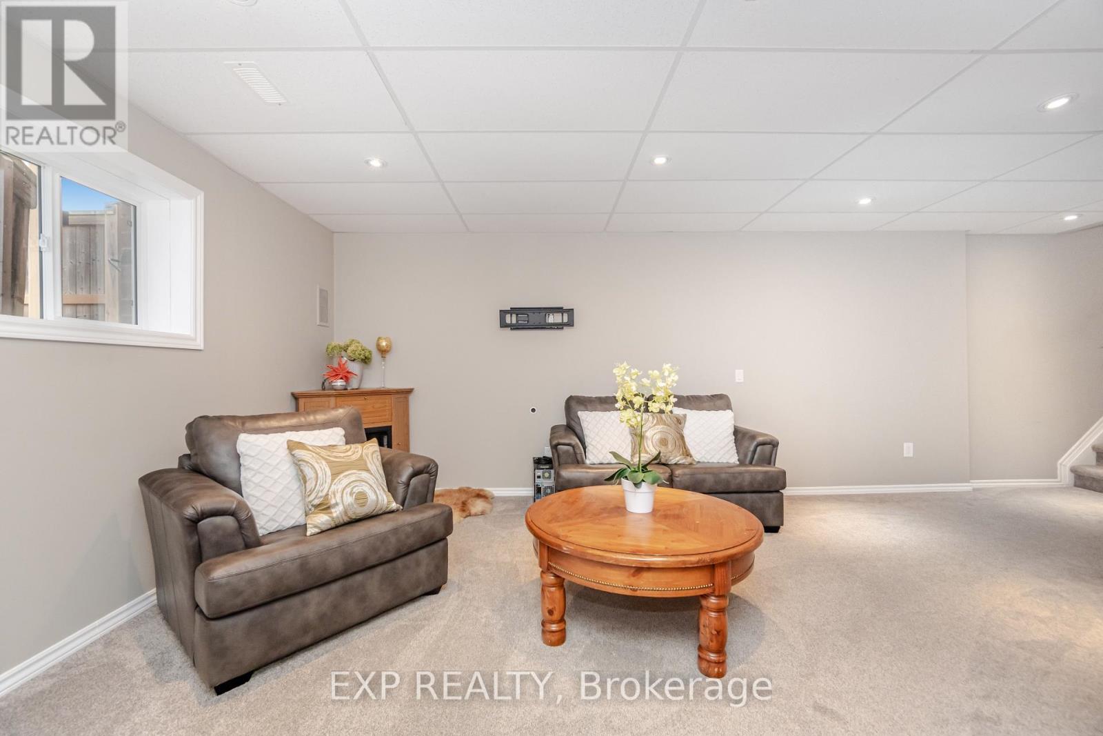 5091 Alyssa Drive, Lincoln (Beamsville), Ontario  L0R 1B2 - Photo 38 - X12476121