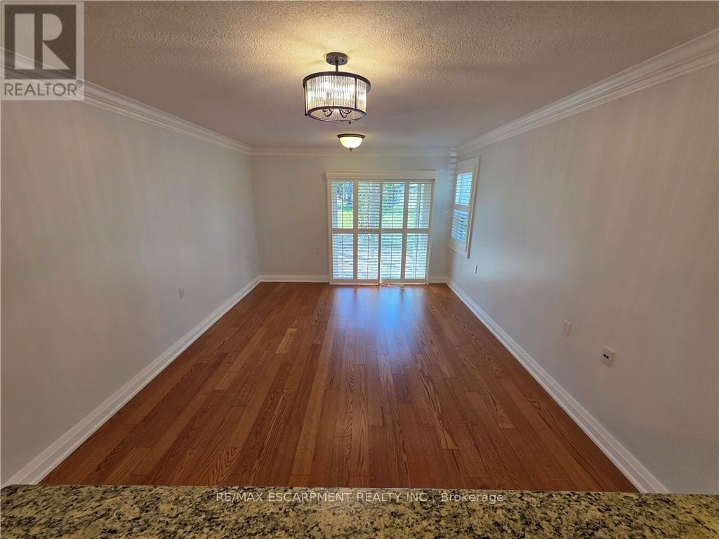 16 Sister Varga Terrace, Hamilton (Kennedy), Ontario  L9B 1T8 - Photo 9 - X12476129