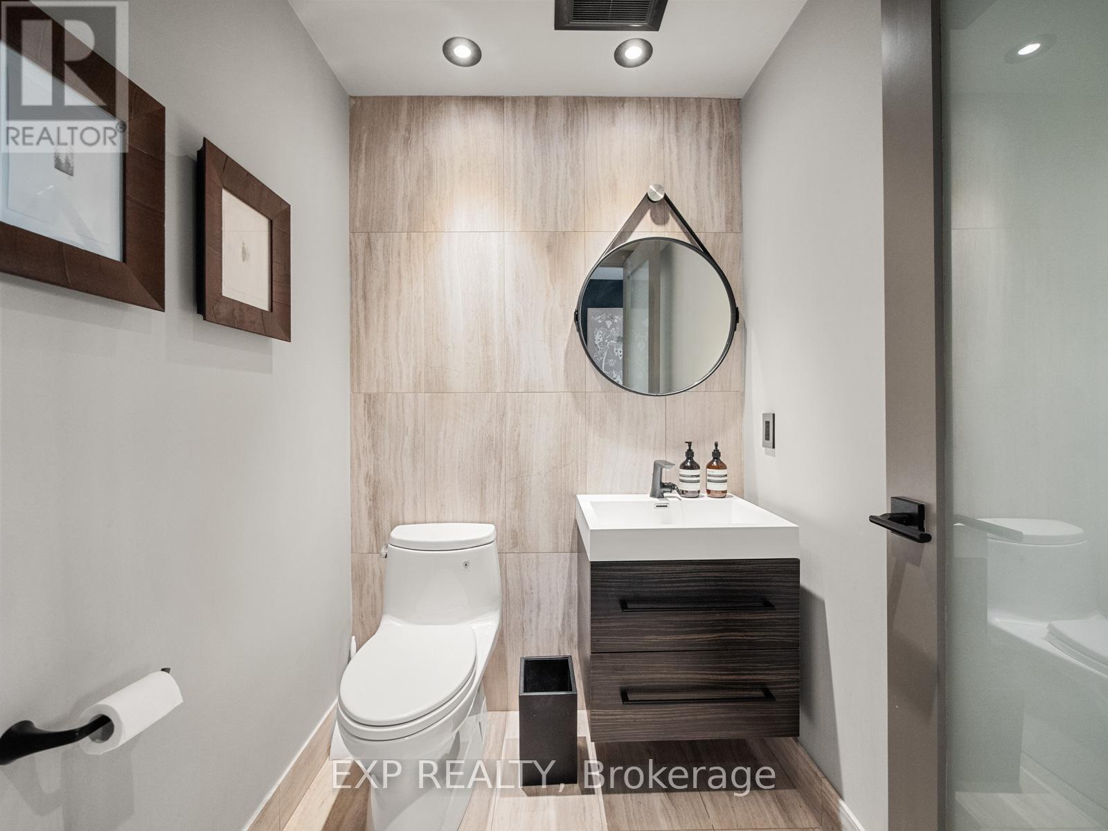Ph1 - 533 Richmond Street W, Toronto, Ontario  M5V 1Y5 - Photo 17 - C12475677