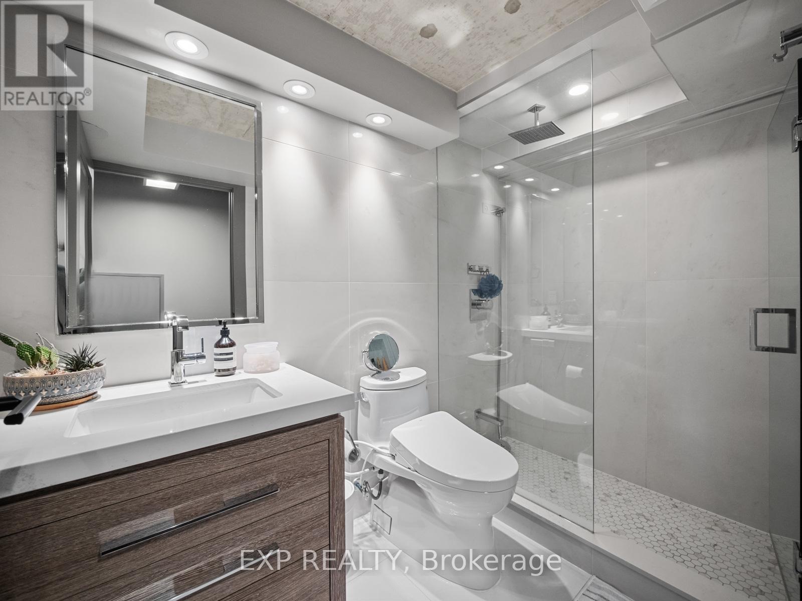 Ph1 - 533 Richmond Street W, Toronto, Ontario  M5V 1Y5 - Photo 25 - C12475677