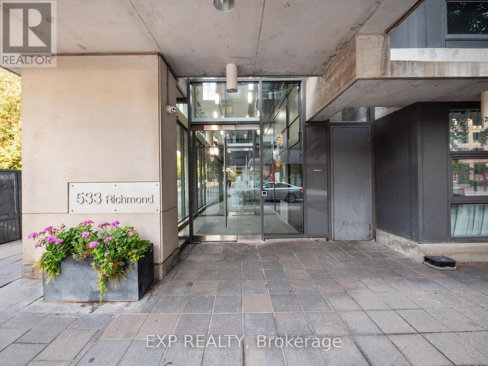 Ph1 - 533 Richmond Street W, Toronto, Ontario  M5V 1Y5 - Photo 47 - C12475677