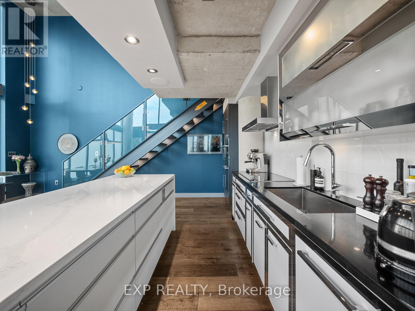 Ph1 - 533 Richmond Street W, Toronto, Ontario  M5V 1Y5 - Photo 8 - C12475677