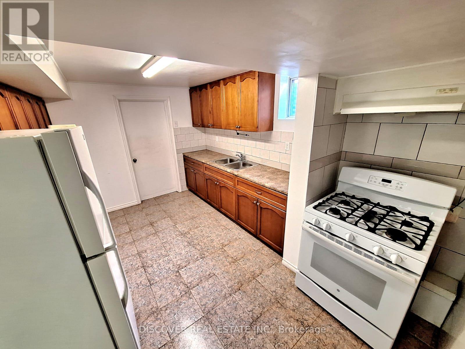 783 Bloor Street, Mississauga, Ontario  L4Y 2M7 - Photo 28 - W12475404