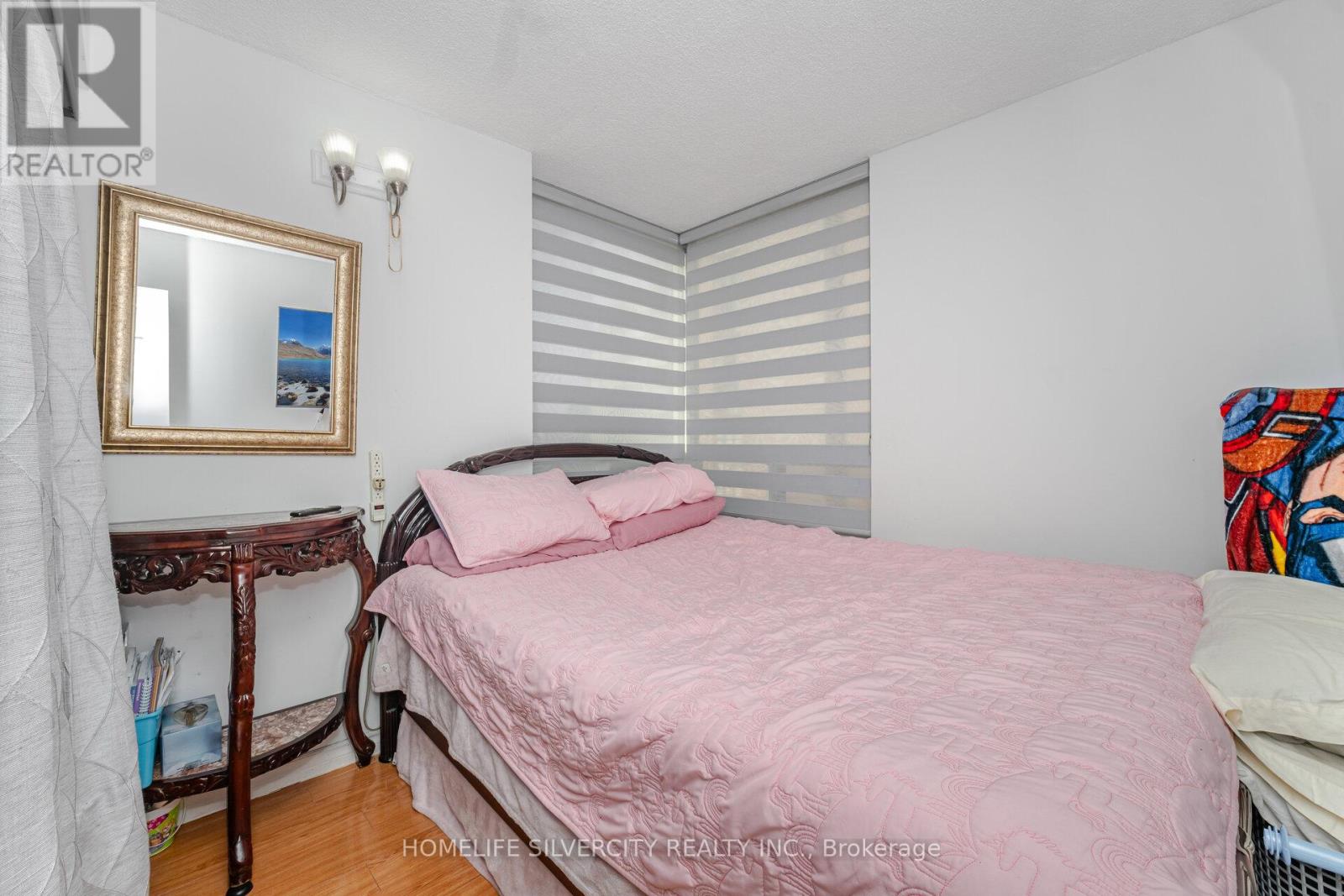 510 - 285 Enfield Place, Mississauga, Ontario  L5B 3Y6 - Photo 18 - W12476151