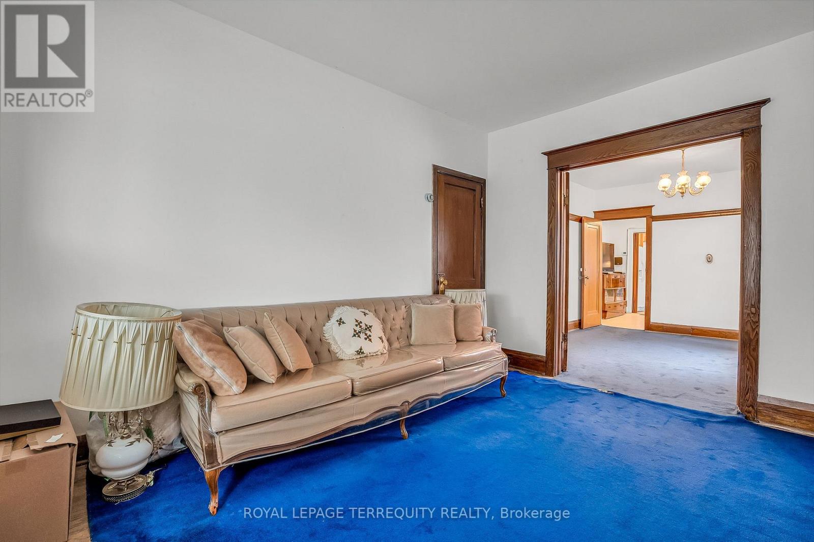 59 Abbott Avenue, Toronto, Ontario  M6P 1H3 - Photo 8 - W12476161