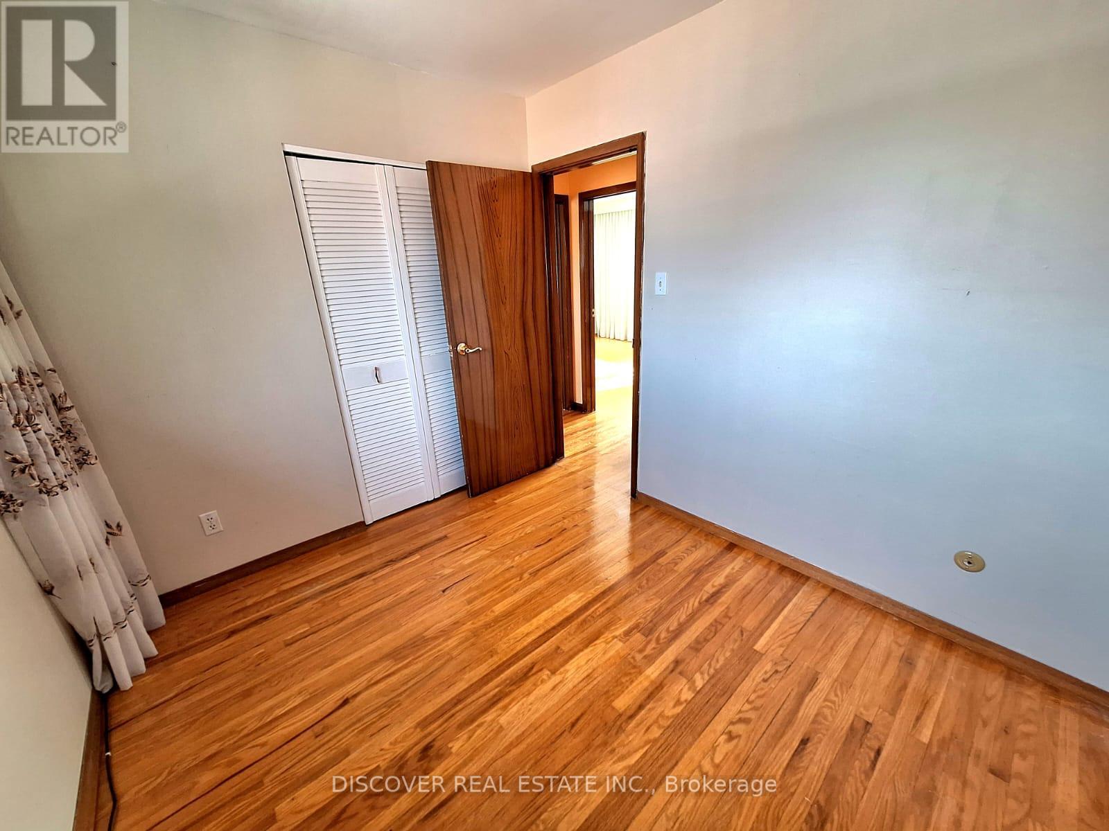 783 Bloor Street, Mississauga, Ontario  L4Y 2M7 - Photo 33 - W12475404