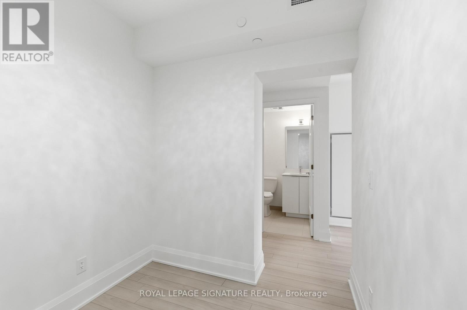 1009a - 3079 Trafalgar Road, Oakville, Ontario  L6H 8C5 - Photo 13 - W12476176