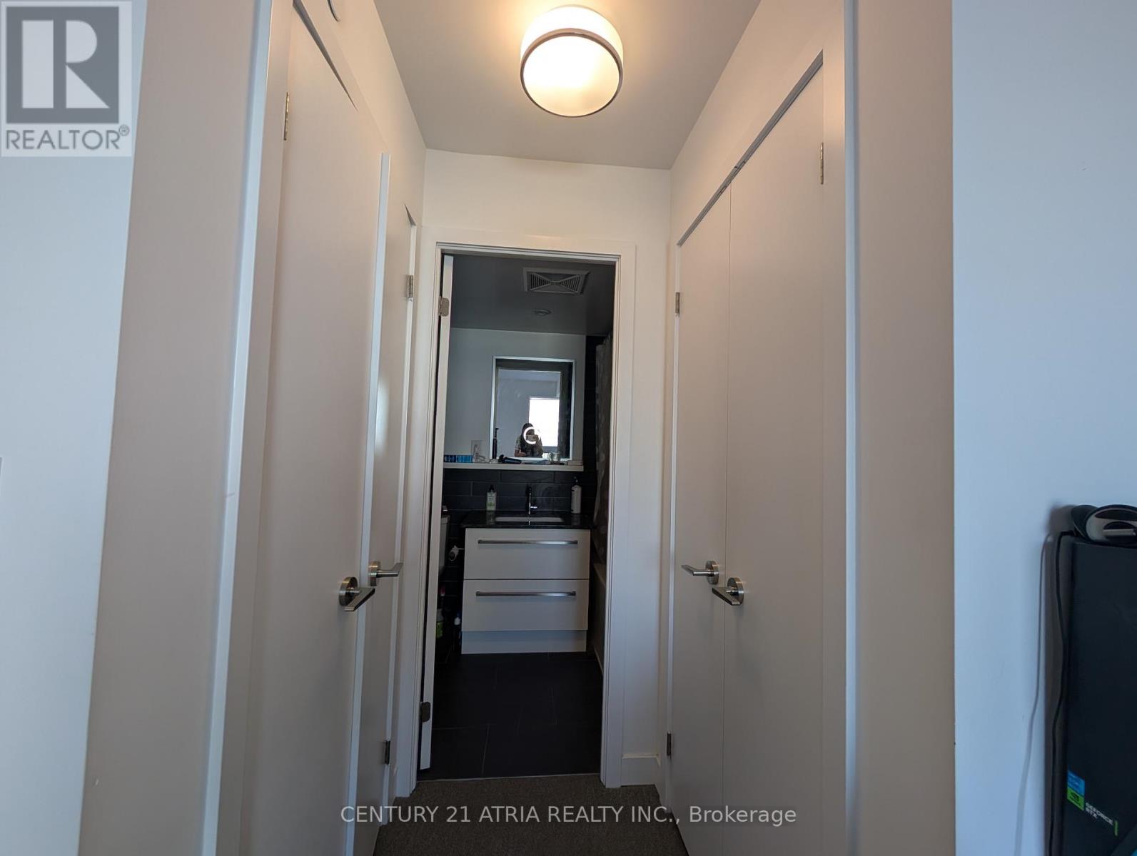 624 - 160 Flemington Road E, Toronto, Ontario  M6A 2P4 - Photo 23 - W12476180