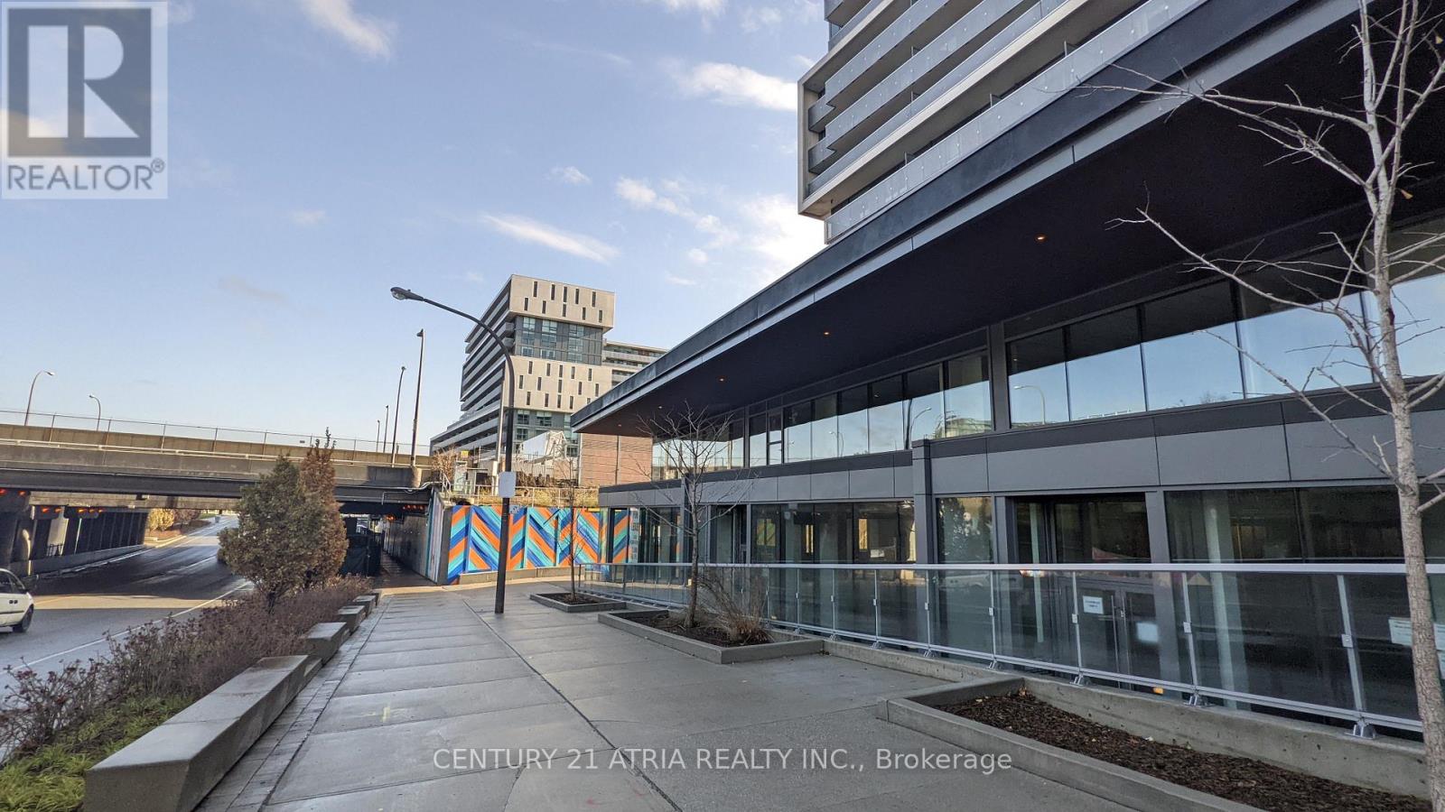 624 - 160 Flemington Road E, Toronto, Ontario  M6A 2P4 - Photo 3 - W12476180
