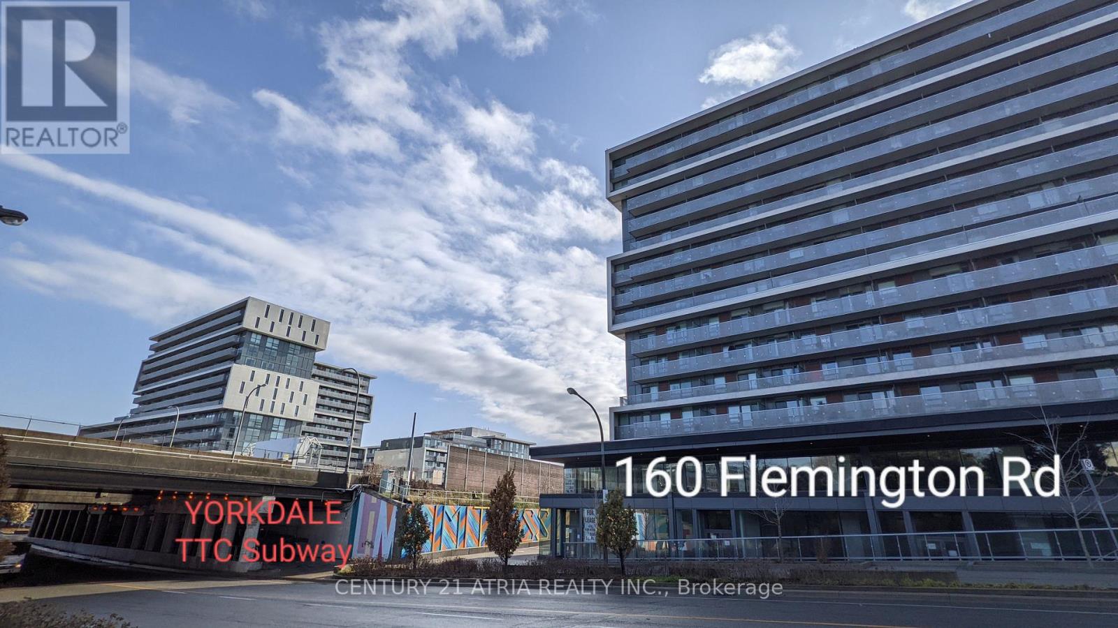 624 - 160 Flemington Road E, Toronto, Ontario  M6A 2P4 - Photo 4 - W12476180